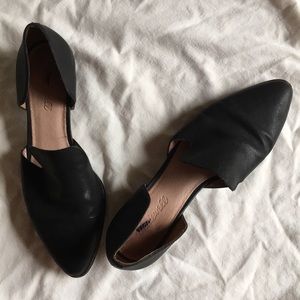 Madewell black leather cut out shoes